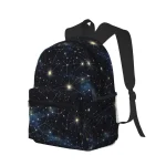 Zaino con stampa di stelle e galassie, perfetto per studenti e appassionati di astronomia, con ampio scomparto principale e tasca frontale, ideale per scuola e tempo libero.