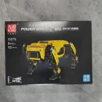 Robot da costruire in stile Power Brick, perfetto per appassionati di tecnologia e robotica, con 921 pezzi e controllo remoto.