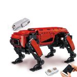 Modello di cane robot LEGO Technic con dettagli realistici, articolazioni mobili e telecomando incluso, perfetto come decorazione scientifica o oggetto di collezione.