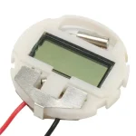 Termometro digitale di precisione per laboratorio con display LCD e sonda di temperatura. Ideale per misurazioni accurate in ambienti scientifici e di ricerca.