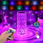 Lampada LED RGB con telecomando e sensore touch.