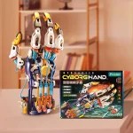 Mano robotica idraulica CYBORG HAND, modello di alta qualità con componenti colorati e dettagli futuristici, ideale come decorazione scientifica o oggetto da collezione.