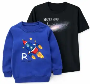 Vestito bambino con stampa di razzo e stelle, ideale per gli appassionati di scienza e spazio. Design colorato e divertente, perfetto per i più piccoli che amano l'universo.