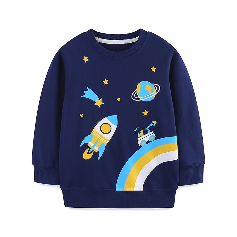 maglione-bambino-con-stampa-spazio-1 Abbigliamento per bambini con motivo spaziale, razzo, pianeta e arcobaleno. Ideale per i piccoli appassionati di astronomia e di esplorazione spaziale.