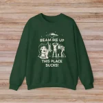 Felpa verde con stampa divertente e spaziale, tema UFO e alieni, perfetta per appassionati di scienza e umorismo, ideale come regalo originale.